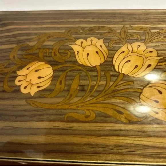 Vintage Reuge Musical Jewelry Box Made In Italy “send In The Clowns” Tested Work - Picture 12 of 12